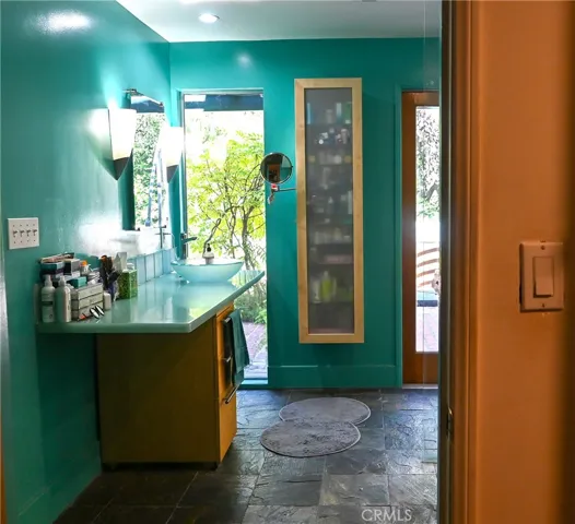 15515 Del Gado Drive, Sherman Oaks, California 91403