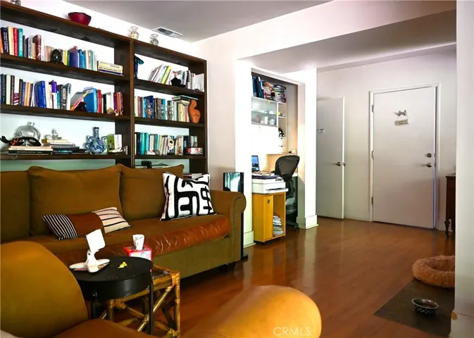 15515 Del Gado Drive, Sherman Oaks, California 91403