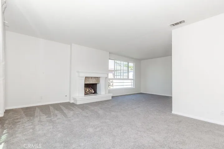 9331 La Cortinilla Avenue, Fountain Valley, California 92708