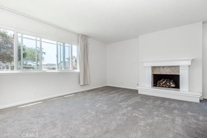 9331 La Cortinilla Avenue, Fountain Valley, California 92708