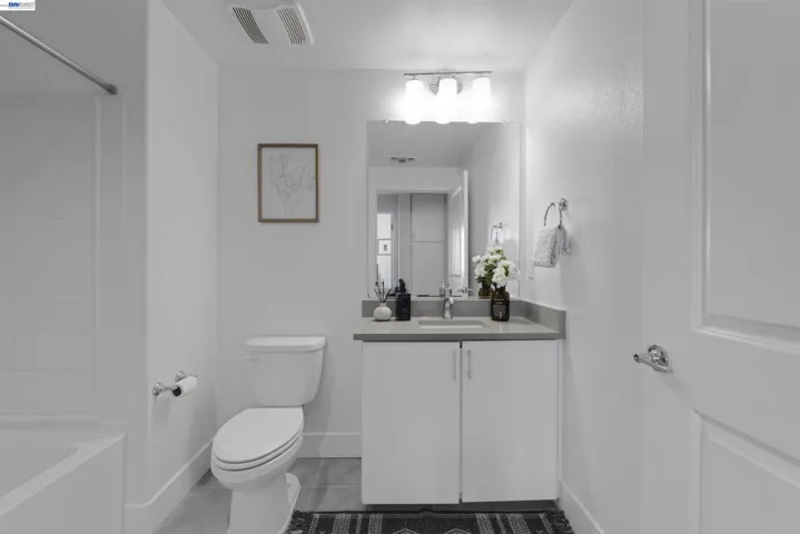 1418 Nightshade Rd 31, Milpitas, California 95035
