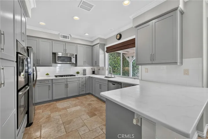 6119 Park Crest, Chino Hills, California 91709