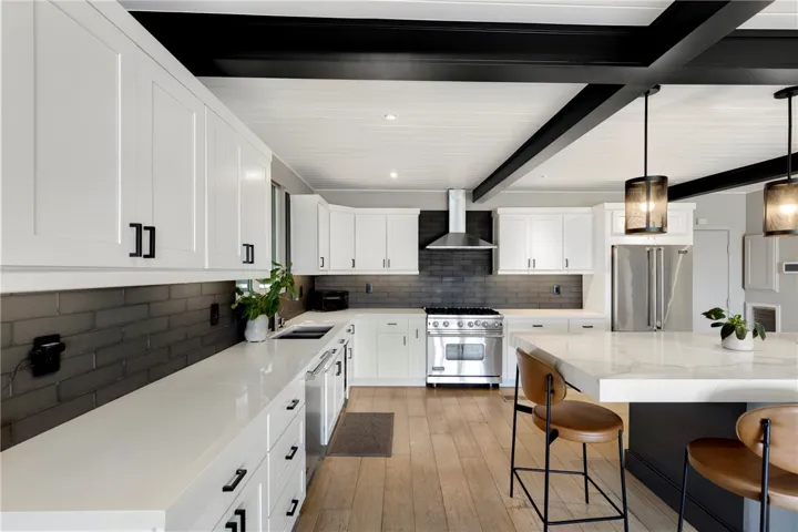 11661 Picturesque Dr, Studio City, California 91604