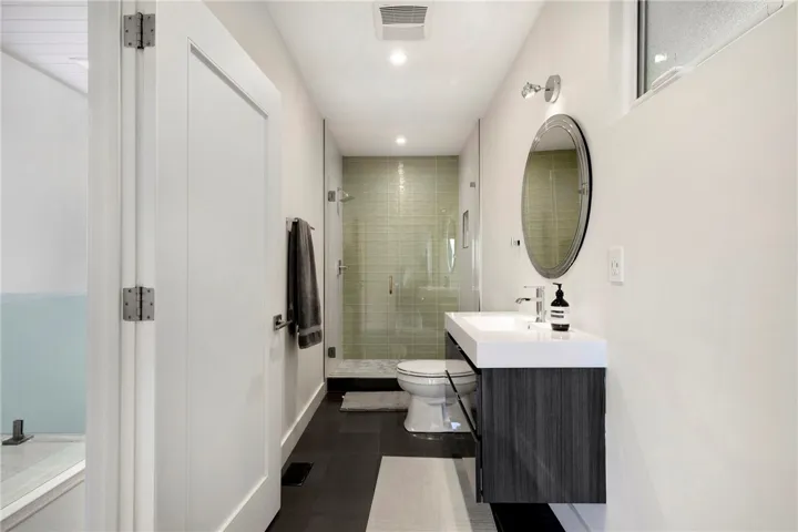 11661 Picturesque Dr, Studio City, California 91604