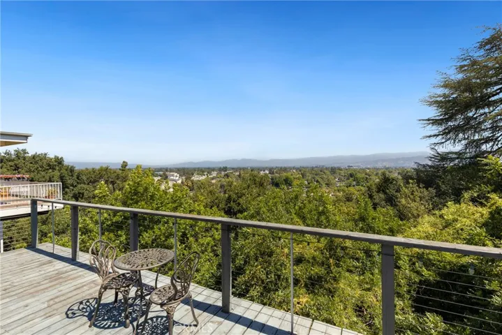 11661 Picturesque Dr, Studio City, California 91604