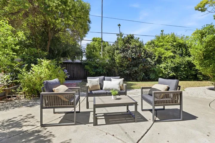 1142 Viscaino Avenue, Sunnyvale, California 94086