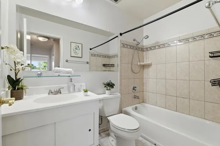 1142 Viscaino Avenue, Sunnyvale, California 94086