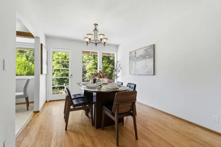 1142 Viscaino Avenue, Sunnyvale, California 94086