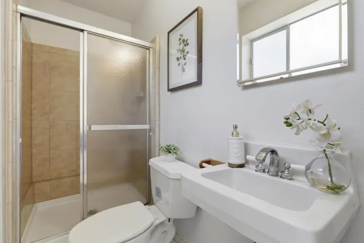 1142 Viscaino Avenue, Sunnyvale, California 94086