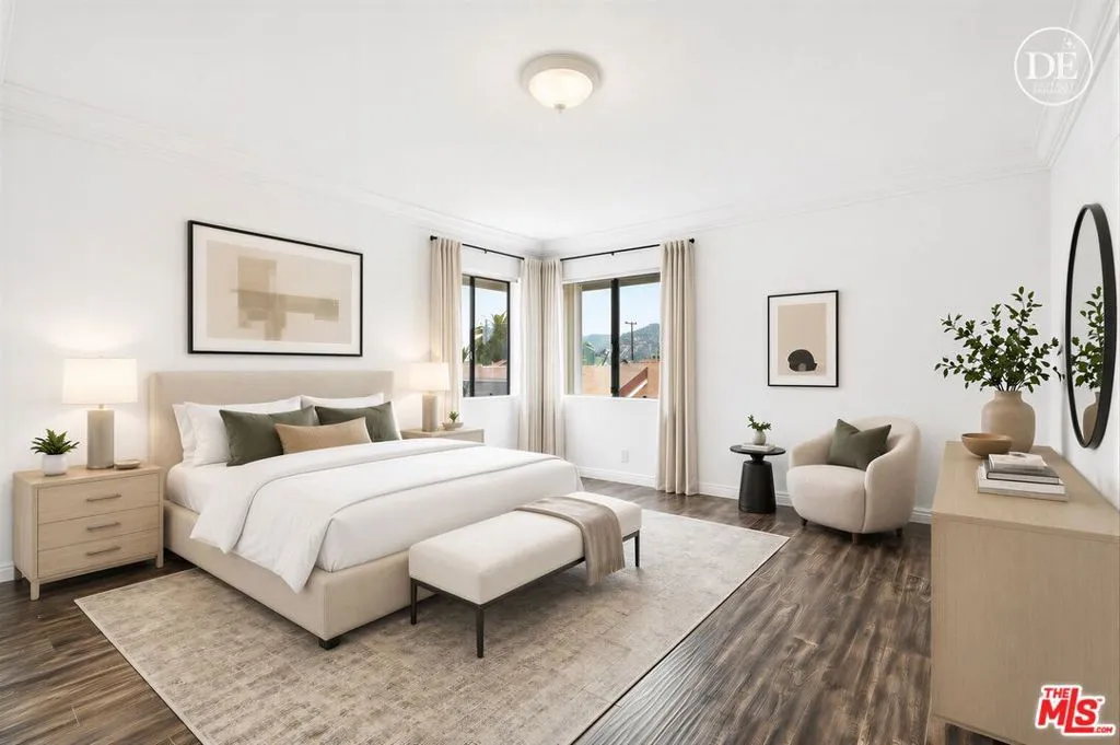 Primary Bedroom Layout 2 (Stag