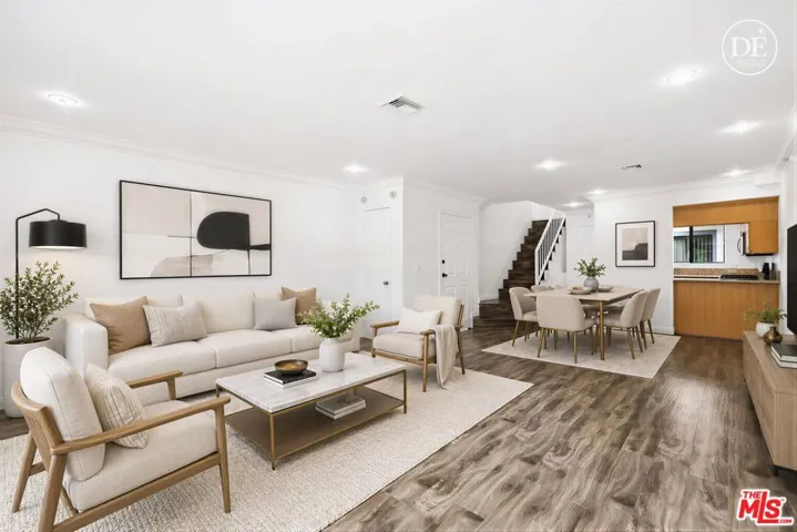 Open Floor Plan (Staged)