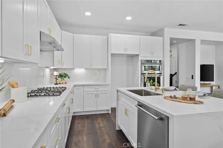 14105 Almond Grove Court, Eastvale, California 92880