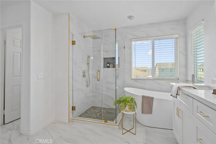 14105 Almond Grove Court, Eastvale, California 92880