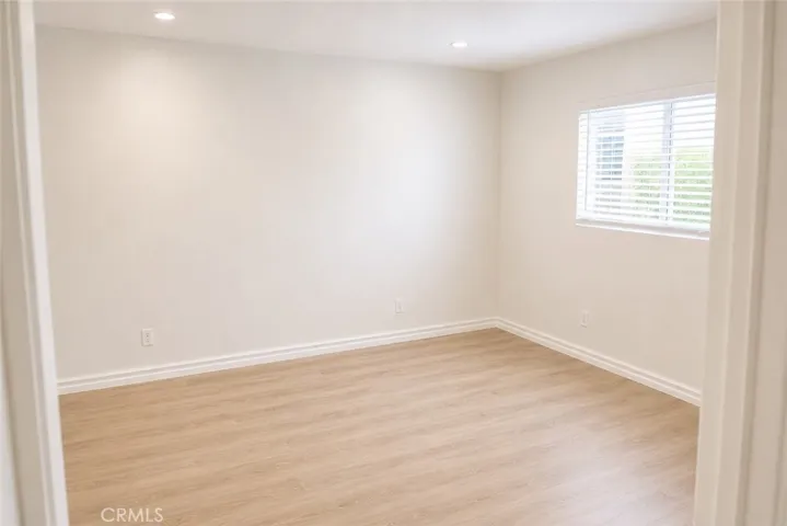 17144 Burton Street 3, Lake Balboa, California 91406