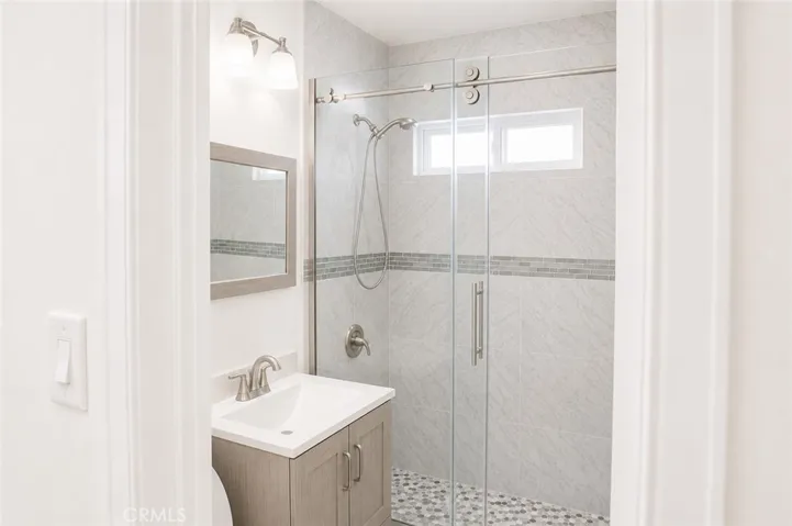 17144 Burton Street 3, Lake Balboa, California 91406