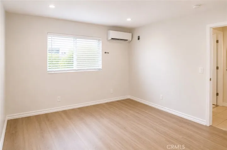 17144 Burton Street 3, Lake Balboa, California 91406