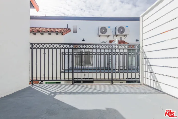 2757 Andreo Avenue 6, Torrance, California 90501