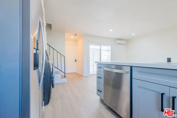 2757 Andreo Avenue 6, Torrance, California 90501