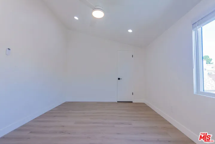 2757 Andreo Avenue 6, Torrance, California 90501