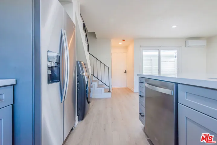 2757 Andreo Avenue 6, Torrance, California 90501