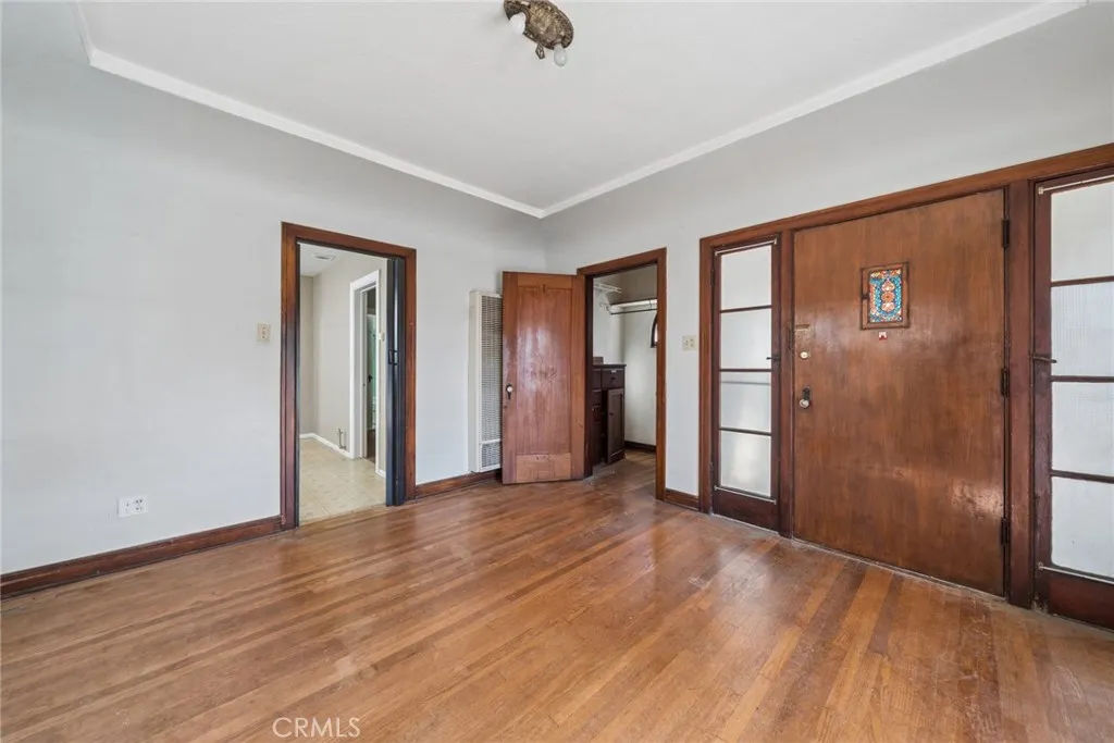 144 6th St. Living Room