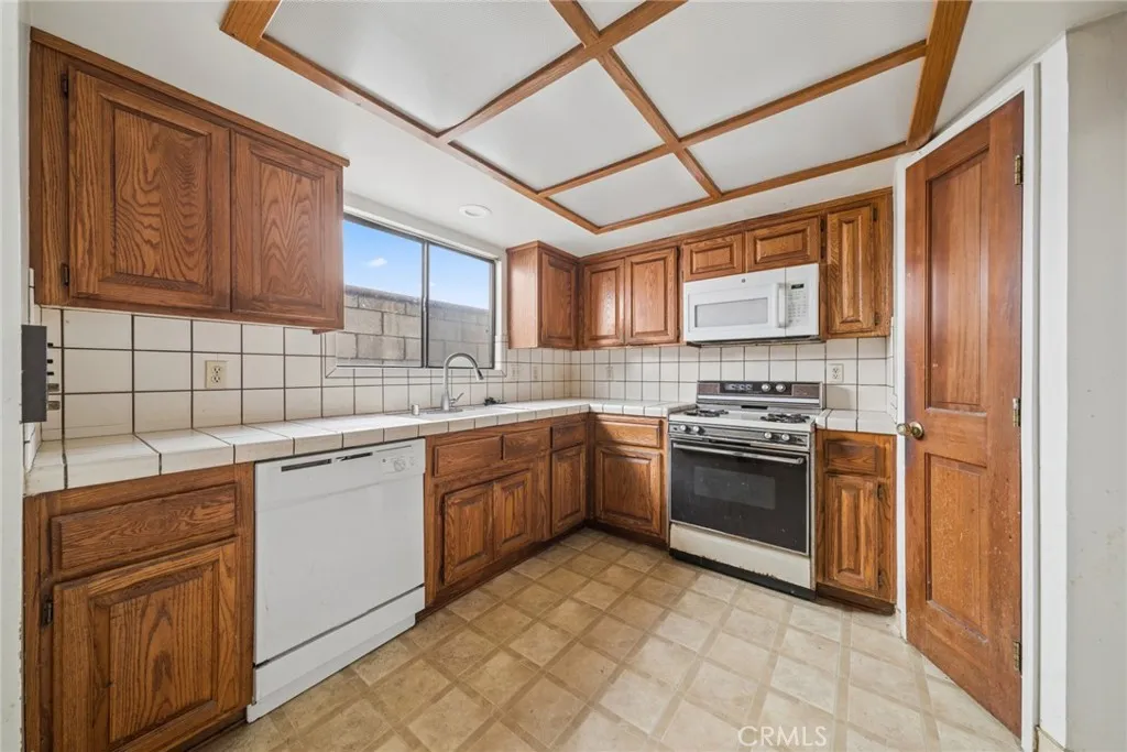 144 6th St. Kitchen Area