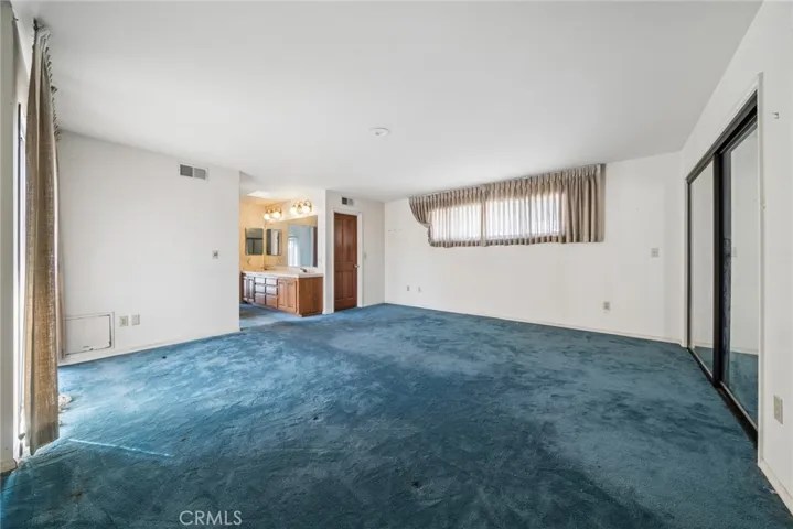 144 6th St. Upstairs Primary Bedroom