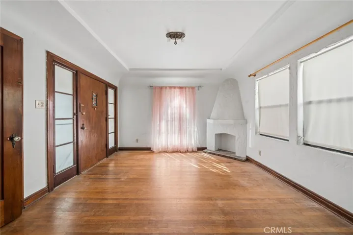 144 6th St. Living Room