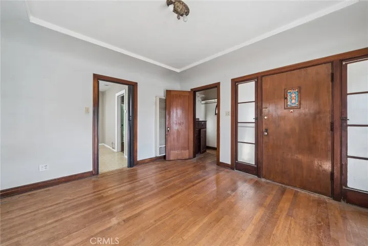 144 6th St. Living Room