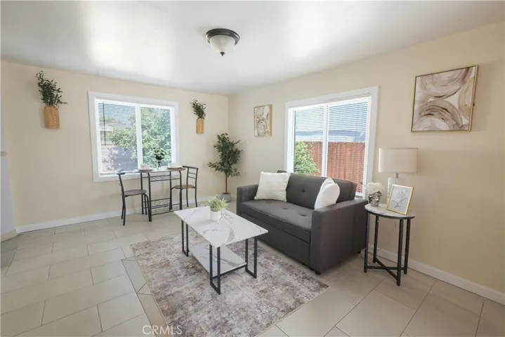 1008 S Herbert Ave, Los Angeles, California 90023