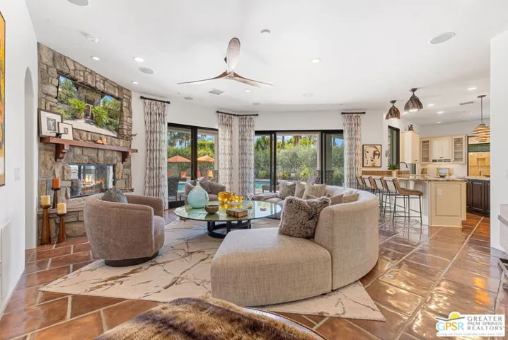 248 E Palo Verde Avenue, Palm Springs, California 92264