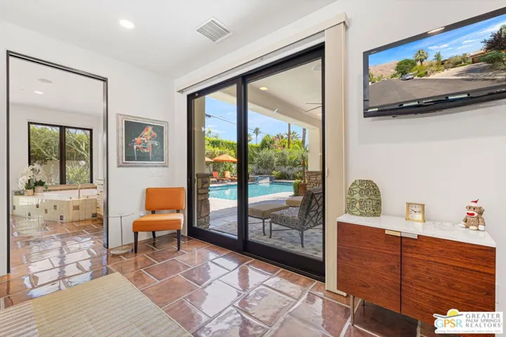 248 E Palo Verde Avenue, Palm Springs, California 92264