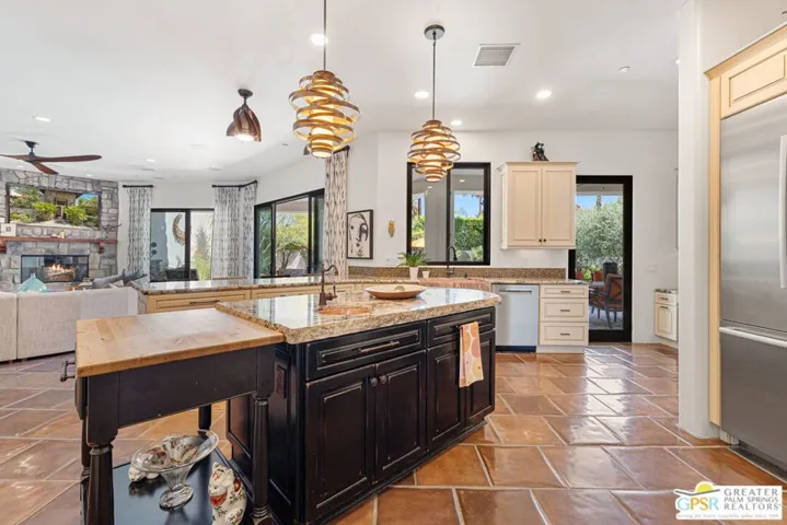 248 E Palo Verde Avenue, Palm Springs, California 92264