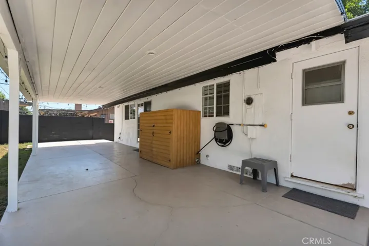 21025 Blythe Street, Canoga Park, California 91304