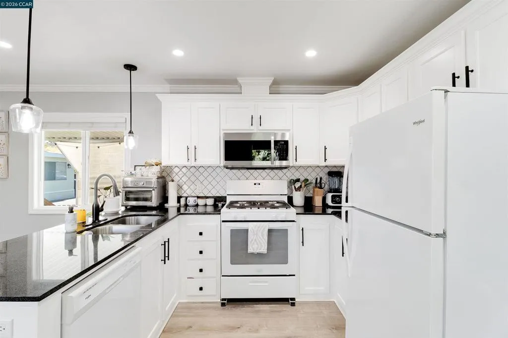 5751 Bridge Head Rd, Oakley, California 94509 — photo 4