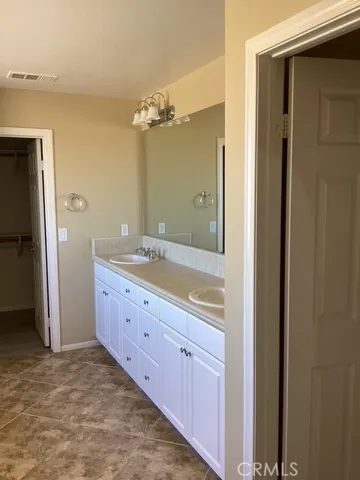 5819 W Avenue K9, Lancaster, California 93536