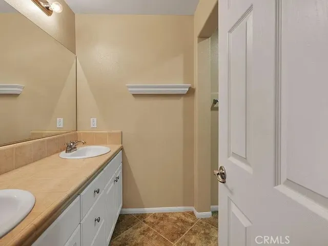 5819 W Avenue K9, Lancaster, California 93536