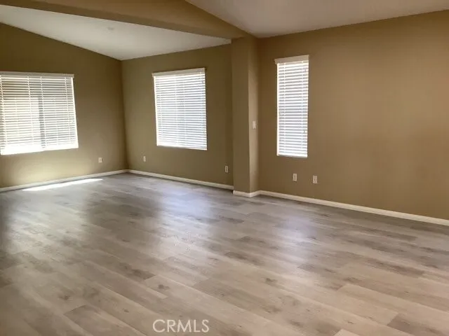 5819 W Avenue K9, Lancaster, California 93536