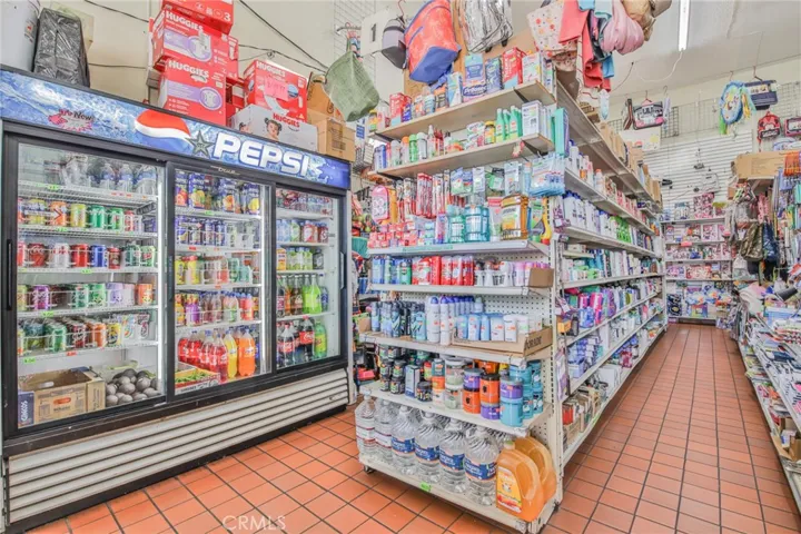 5135 Avalon, Los Angeles, California 90011