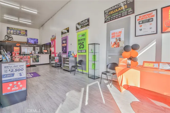 5135 Avalon, Los Angeles, California 90011