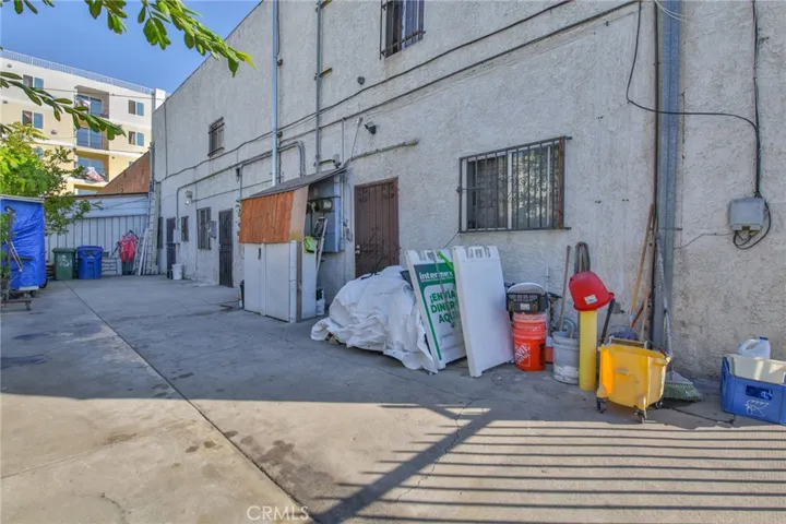 5135 Avalon, Los Angeles, California 90011