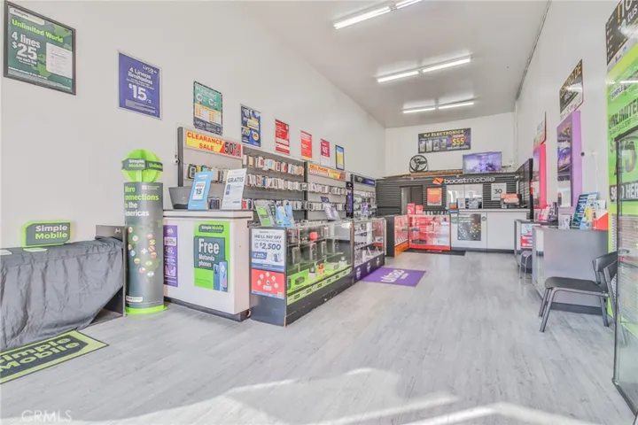 5135 Avalon, Los Angeles, California 90011