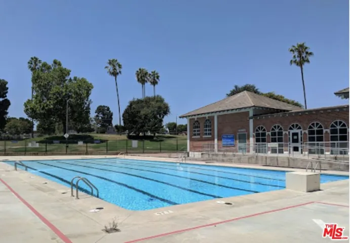 park pool