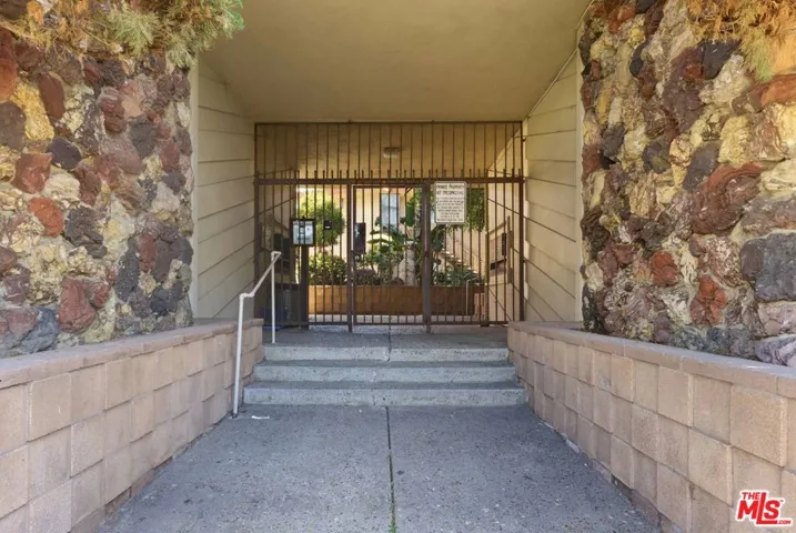 410 N Market Street 3, Inglewood, California 90302