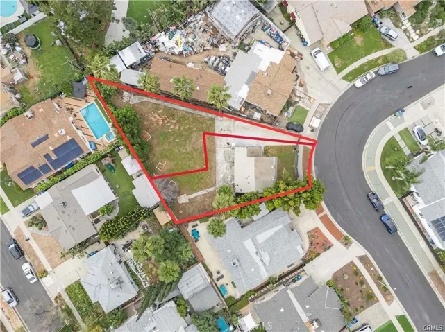 5727 Enfield Avenue, Encino, California 91316