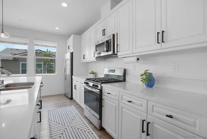1277 Calle Pomelo 3, Chula Vista, California 91913
