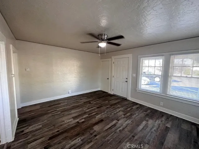 450 N 6th, Coalinga, California 93210