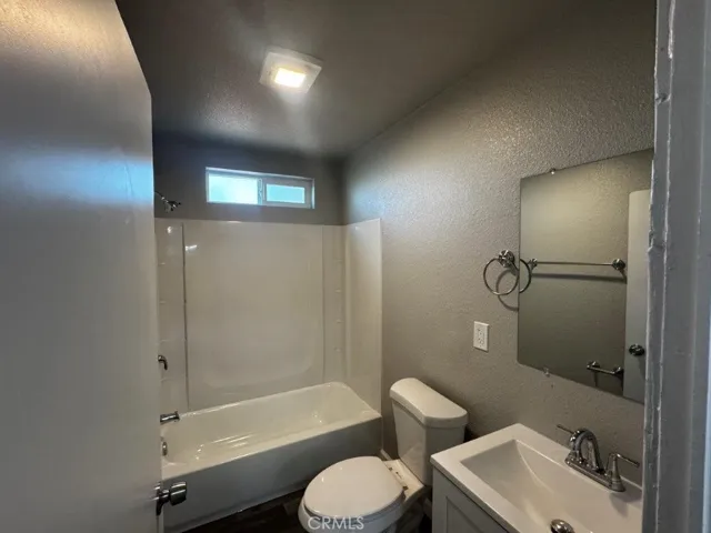 450 N 6th, Coalinga, California 93210