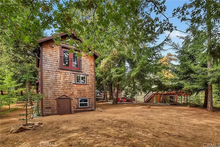 471 Willow Witch, Cedarpines Park, California 92325