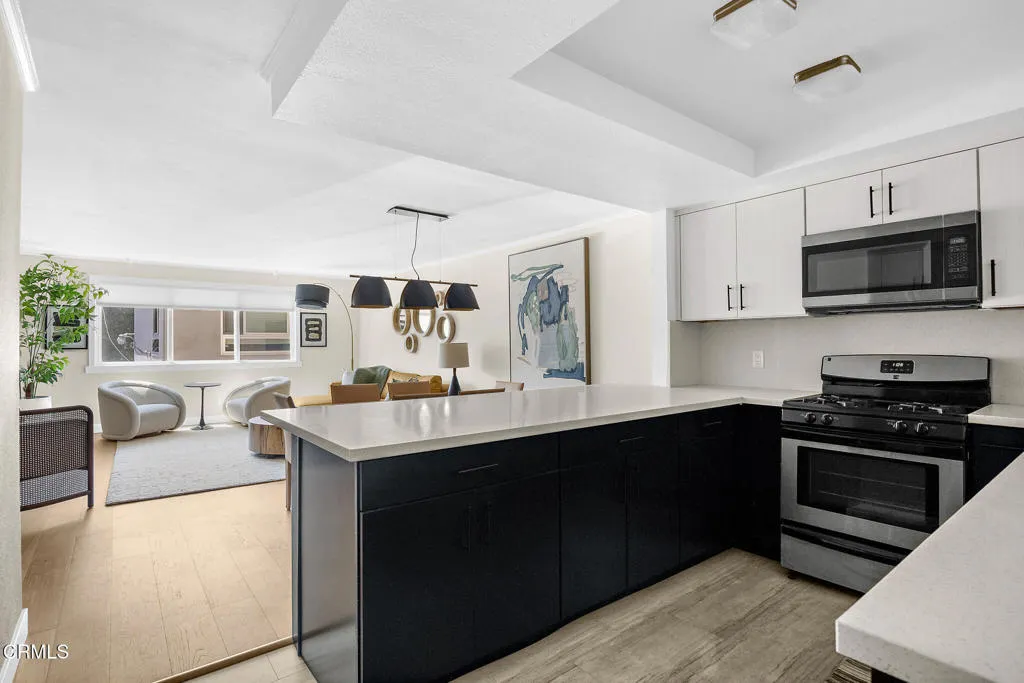 3762Hughes-16